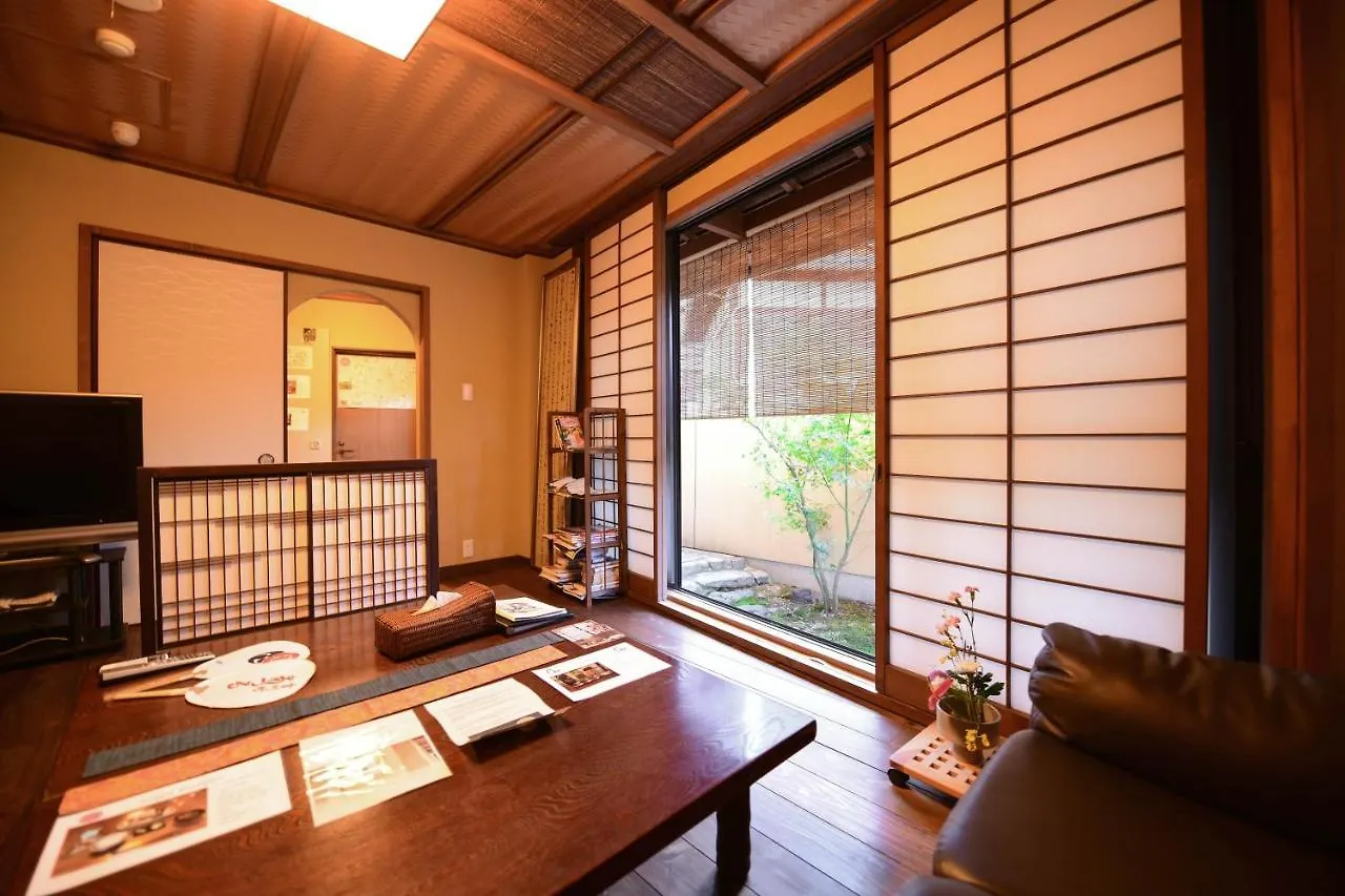 京之宿三源二年坂日式旅馆 京都 3*,